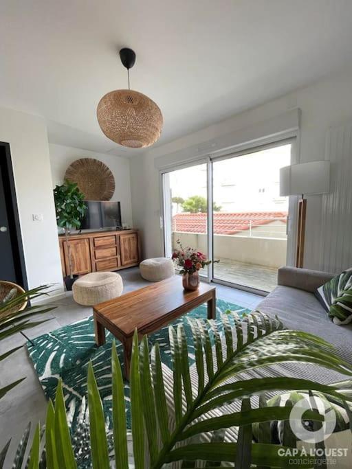 Les Sables-dʼOlonne .La Villa Sablaise. Maison Avec Place De Parking Au Coeur Du Quartier Arago מראה חיצוני תמונה